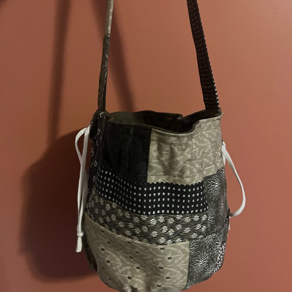 90s Style Patchwork Bucket Bag - image 2